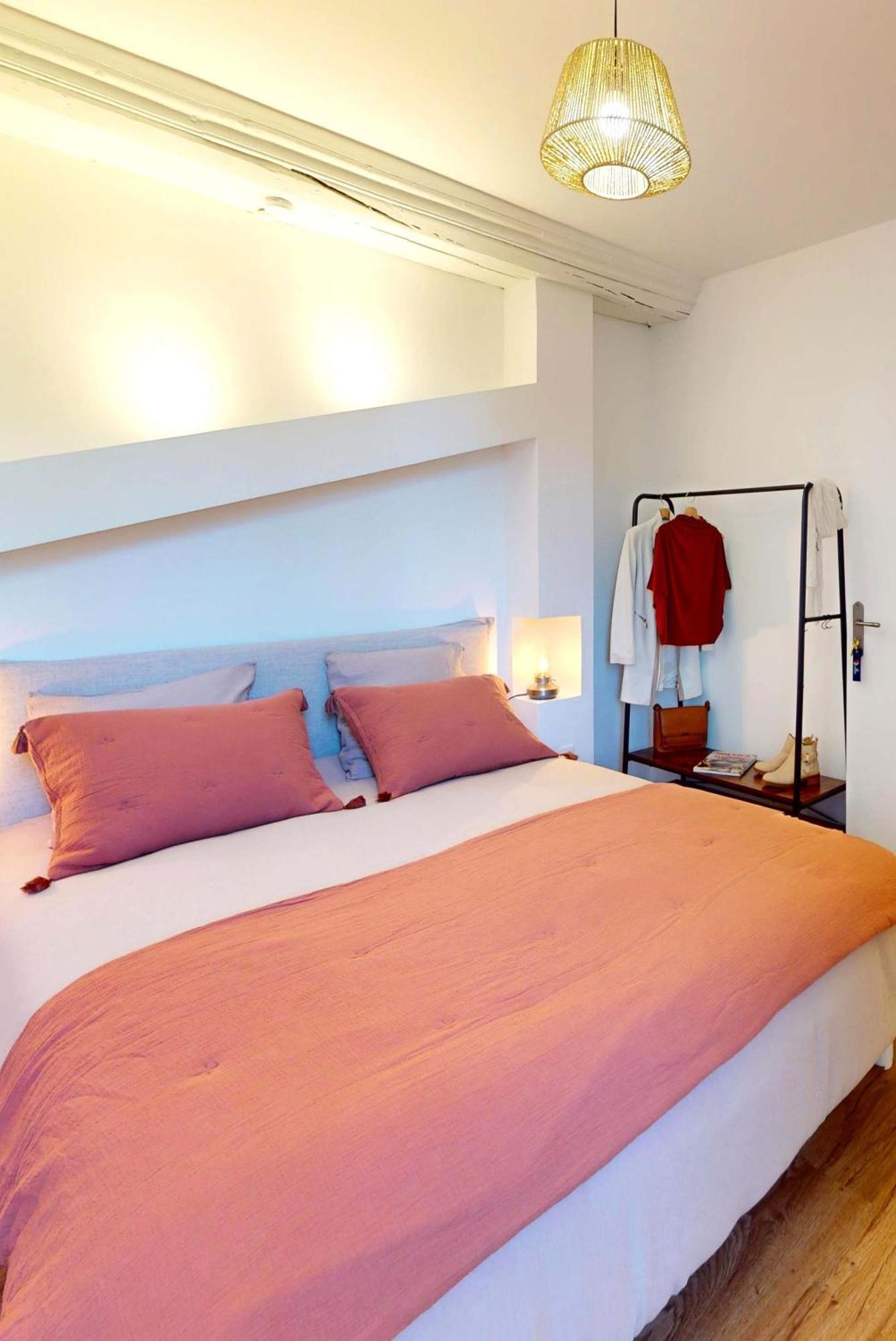 Domaine De L'Eau Partie Bed & Breakfast Карентан Стая снимка